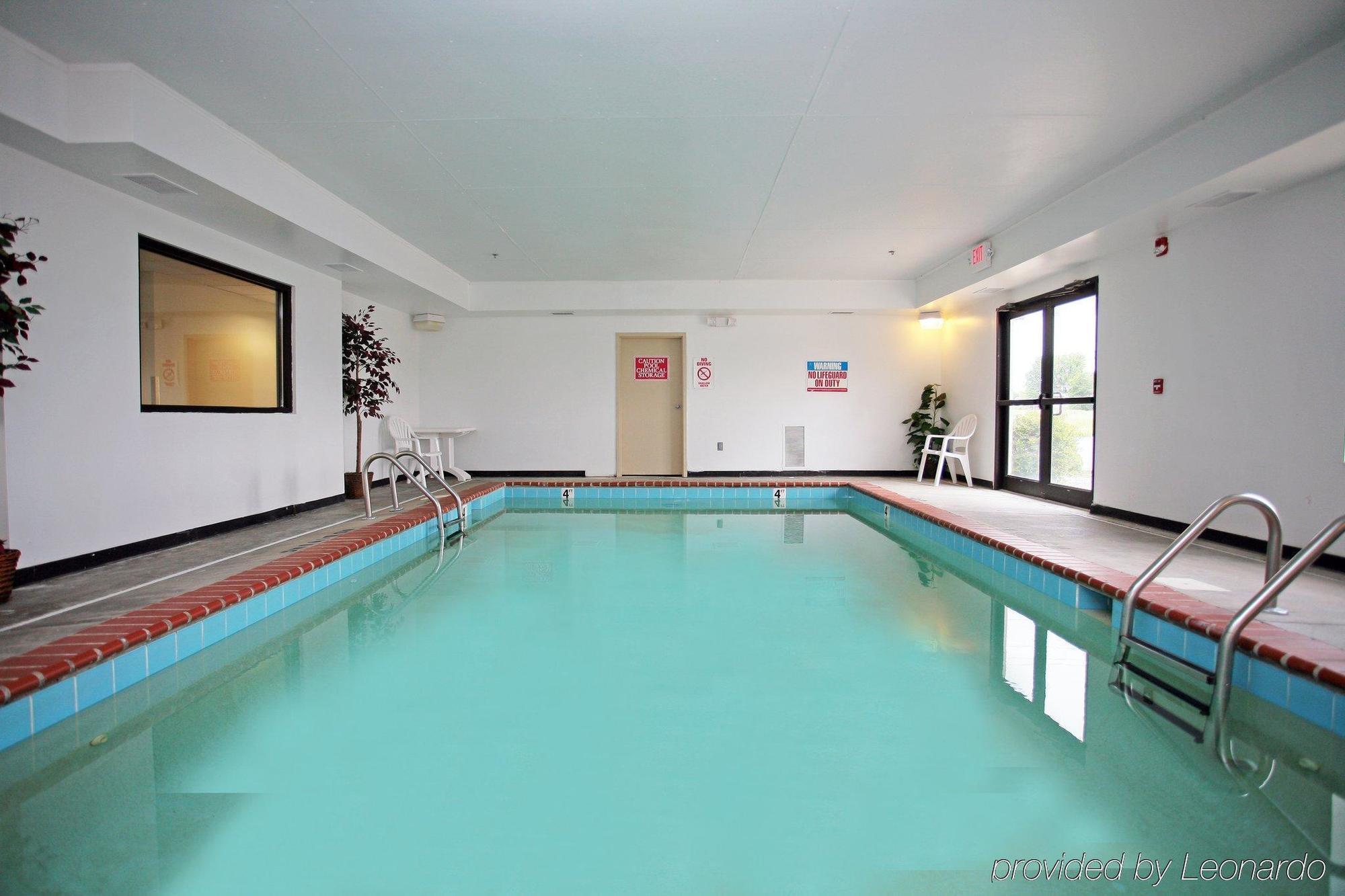 Americas Best Value Inn Louisville Eksteriør billede
